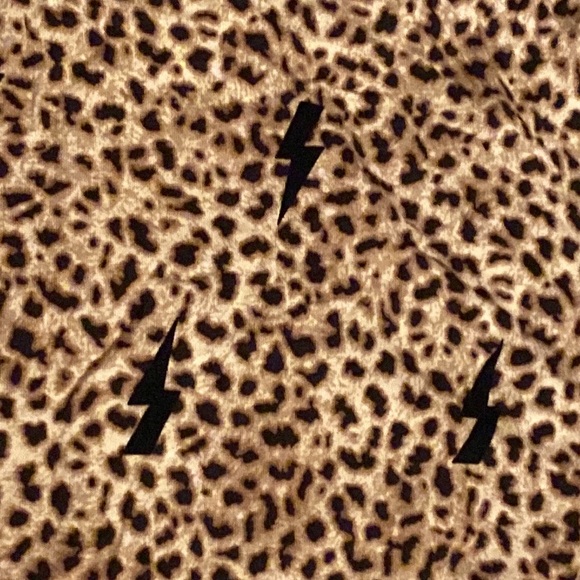 Torrid Tank - Picture 2 of 3